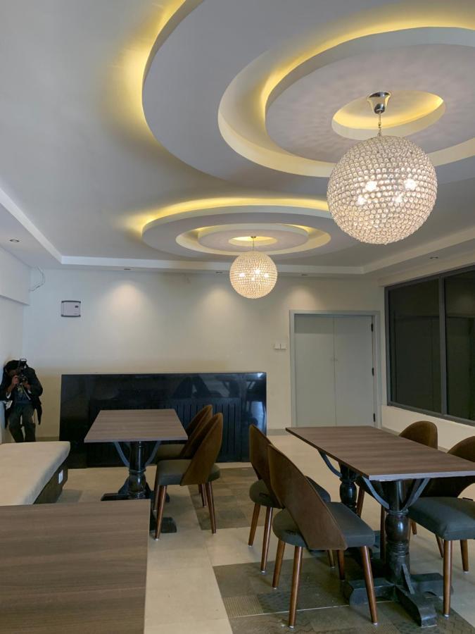 נקורו Ivory Park Hotel - Safari Waterworld מראה חיצוני תמונה